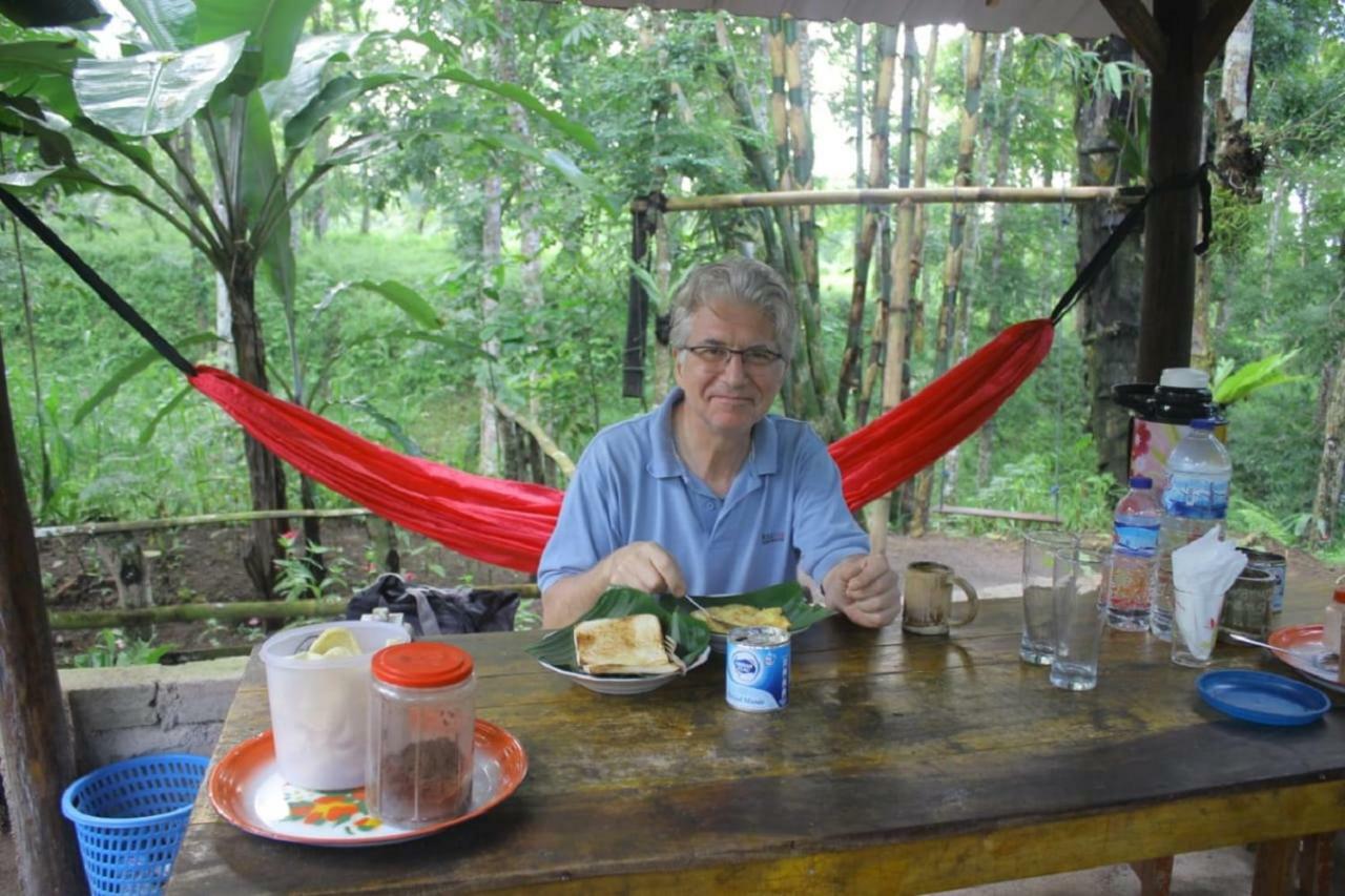 Tereng Wilis Jungle Inn Tetebatu Buitenkant foto